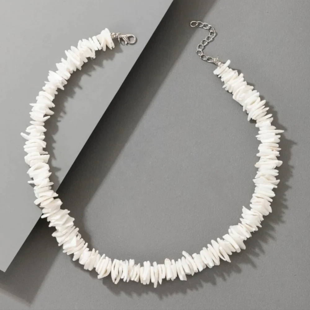 White Puka Shell Necklace - Picture 3 of 5